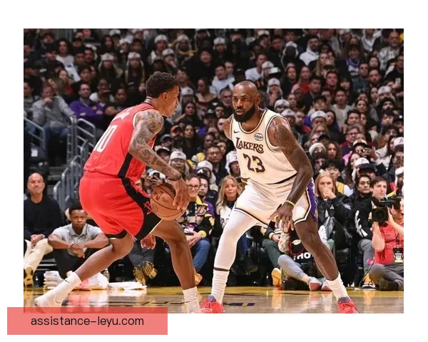 詹姆斯关键战爆发湖人逆转勇士西部格局再生变数季后赛前景扑朔迷离