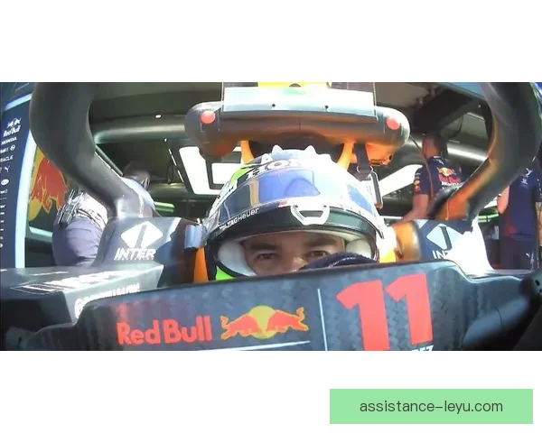 F1赛季最新动态：维斯塔潘再度夺冠 小红牛表现抢眼 展望未来赛事挑战