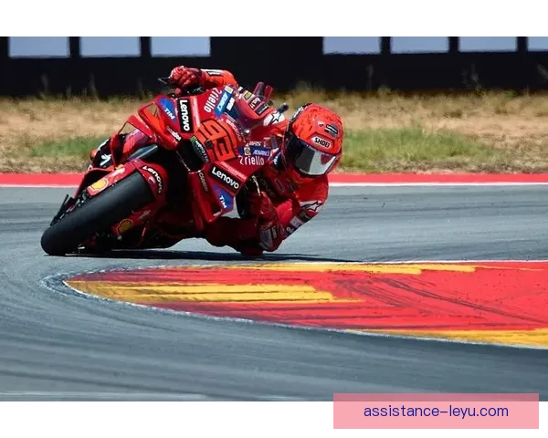 MotoGP赛季激战正酣 法布里齐与马尔克斯争夺年度冠军荣誉