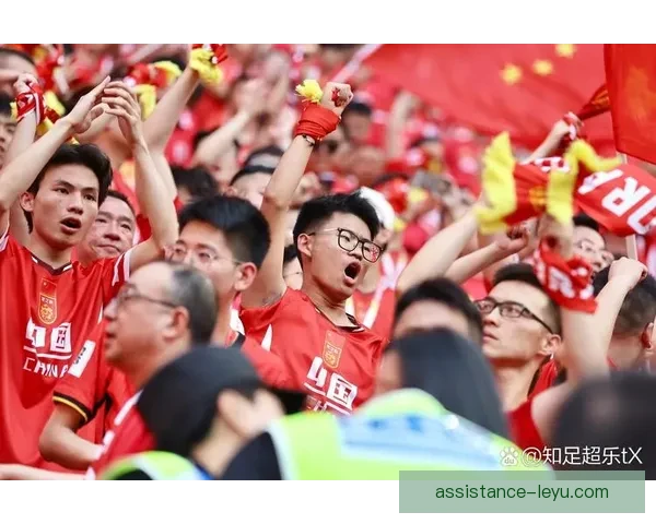国足冲击世界杯新征程 关键热身赛引发球迷热议 国足冲击世界杯新征程 关键热身赛引发球迷热议