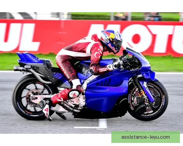 法拉利车手再创纪录，MotoGP赛季激情对决精彩上演