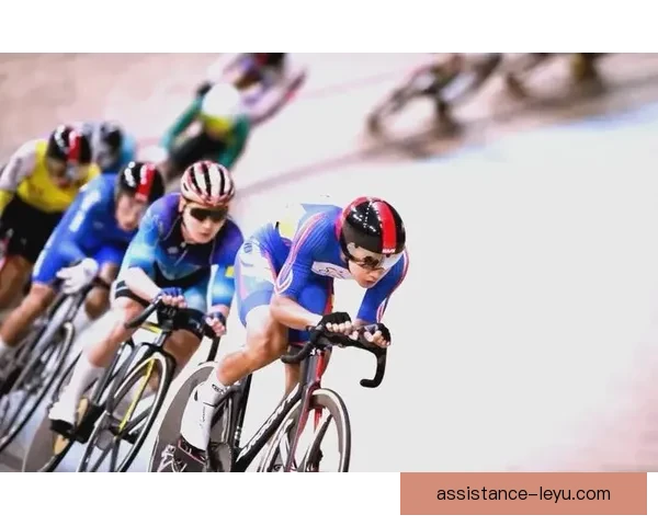 全运会激烈角逐各项目成绩刷新 多位新星脱颖而出成焦点