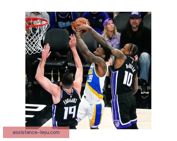 步行者队季前赛表现亮眼 球员状态回暖迎接新赛季挑战